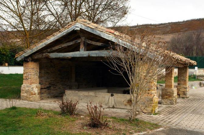 antiguo lavadero, ZULUETA (Navarra)