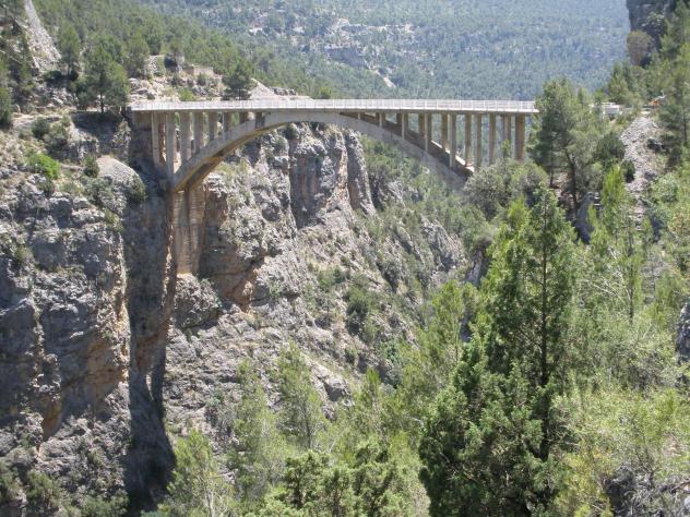 puente, SANTA CRUZ DE MOYA