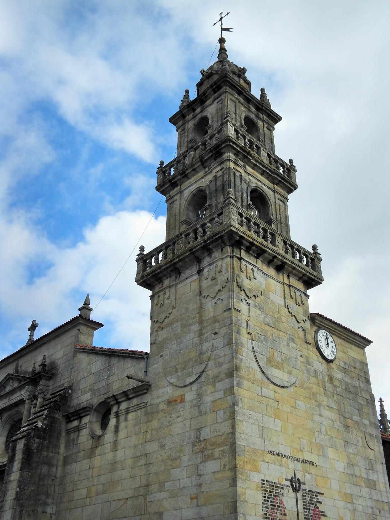 torre excolegiata santiago
