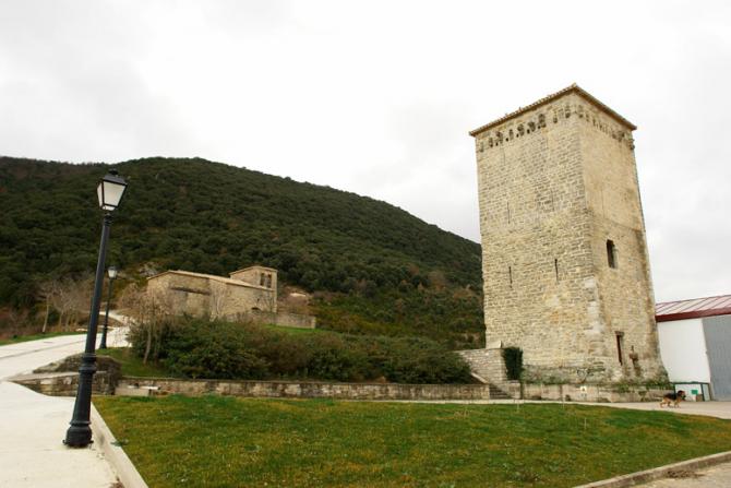 torre medieval, YARNOZ (Navarra)