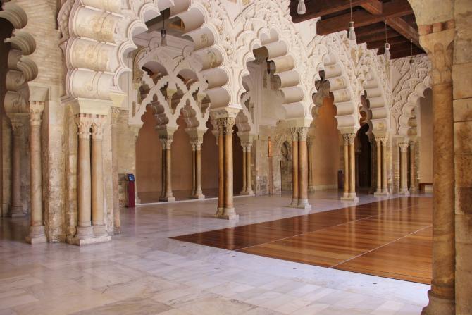 Salon Dorado, ZARAGOZA