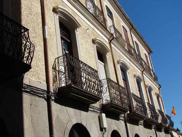 Balcones hierro forjado, PIEDRAHITA (Avila)
