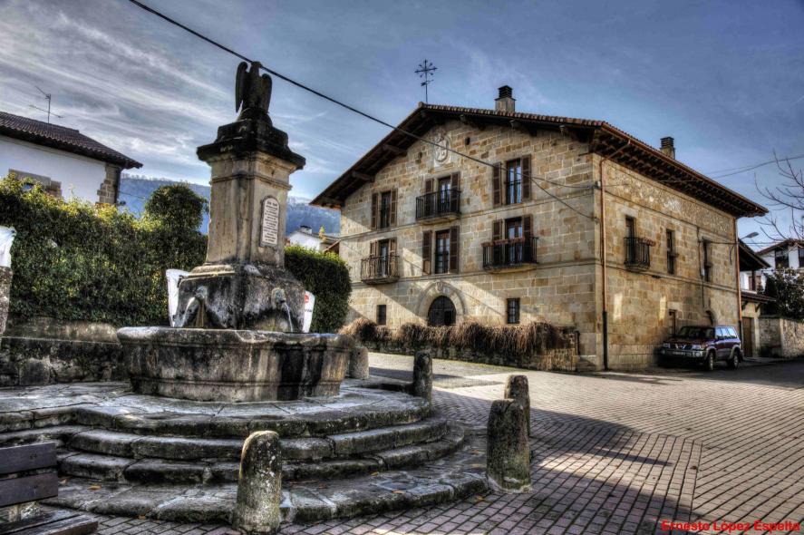 La famosa fuente, ITURMENDI (Navarra)