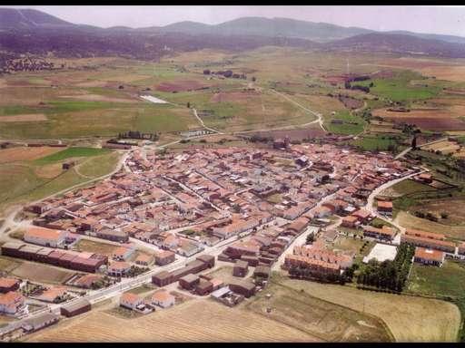 Vista aérea del pueblo, HOLGUERA (Cáceres)