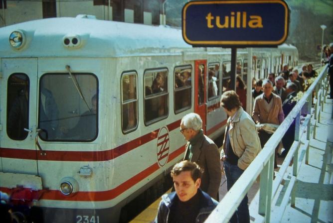 Estación de FEVE, TUILLA (Asturias)