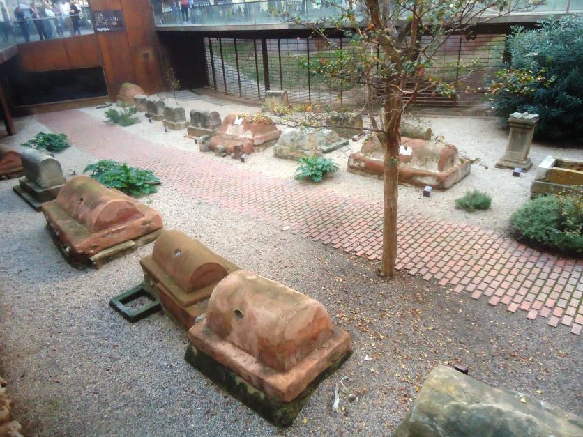 Tumbas romanas, BARCELONA