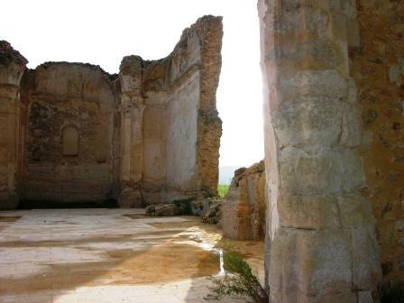 Resultado de imagen de ruinas del templo fresneda de la sierra