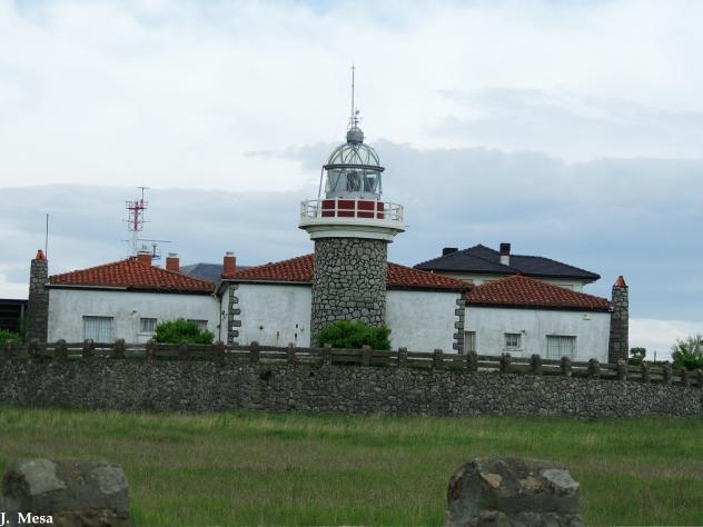 Resultado de imagen de FARO DE PUNTA GADEA