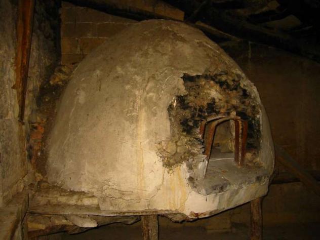 Horno de pan Imagen \u0026 Foto | blanco, amarillo, antiguo Fotos de  fotocommunity