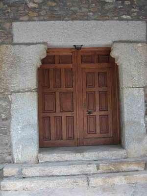 Entrada de la iglesia