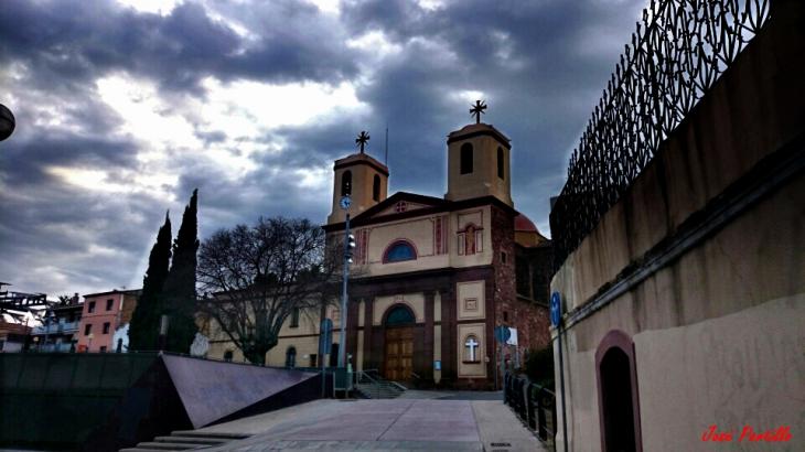 Iglesia y cielo, PALLEJA (Barcelona)