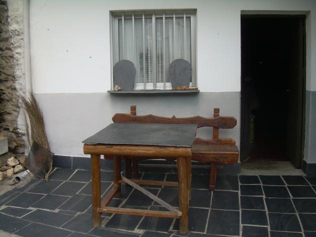 Comedor de madera y pizarra, SIGUEYA (León)