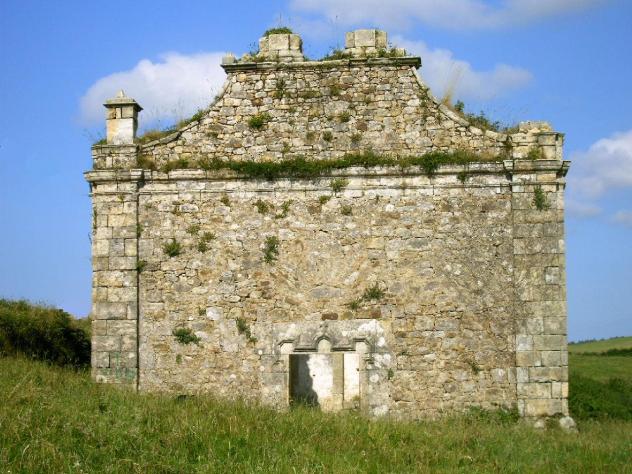 Foto de Ermita de San Pantaleón en Penagos, Cantabria