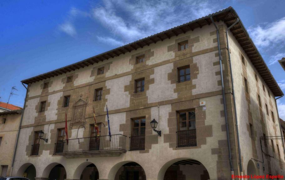 Fachada del ayuntamiento, ALLO (Navarra)