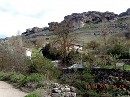 El pueblo con las Tuerces arriba