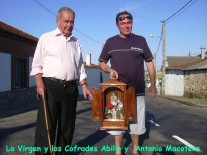 Virgen y Cofrades