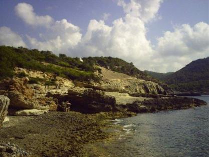 Acantilado - cala de portinatx