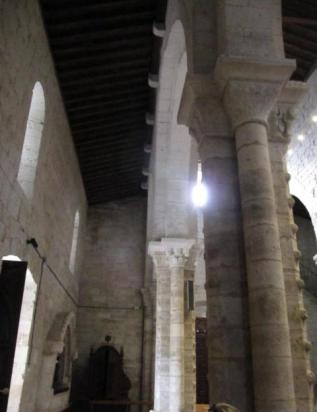 Iglesia de Santa María. Interior