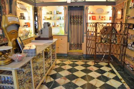 Un lugar a visitar en Jaca. Confiteria Echeto