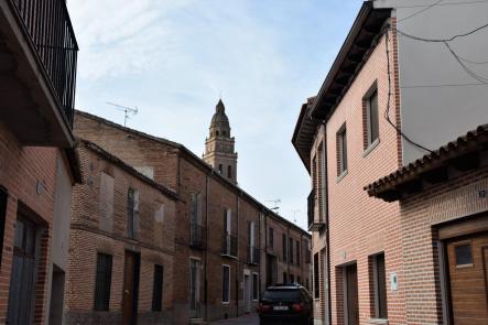 Torre de San Pedro desde Calle Santa María